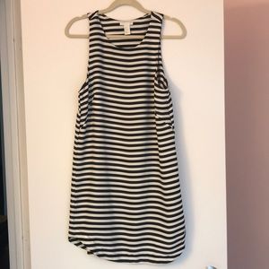 H&M Woven Striped Dress
